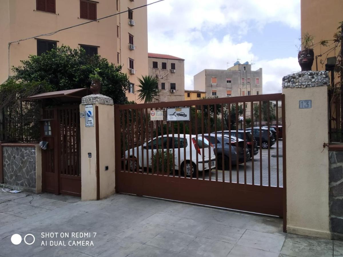 Casa De Paoli - Vista Mare Arenella, Palermo Con Parcheggio Privato Apartment ภายนอก รูปภาพ